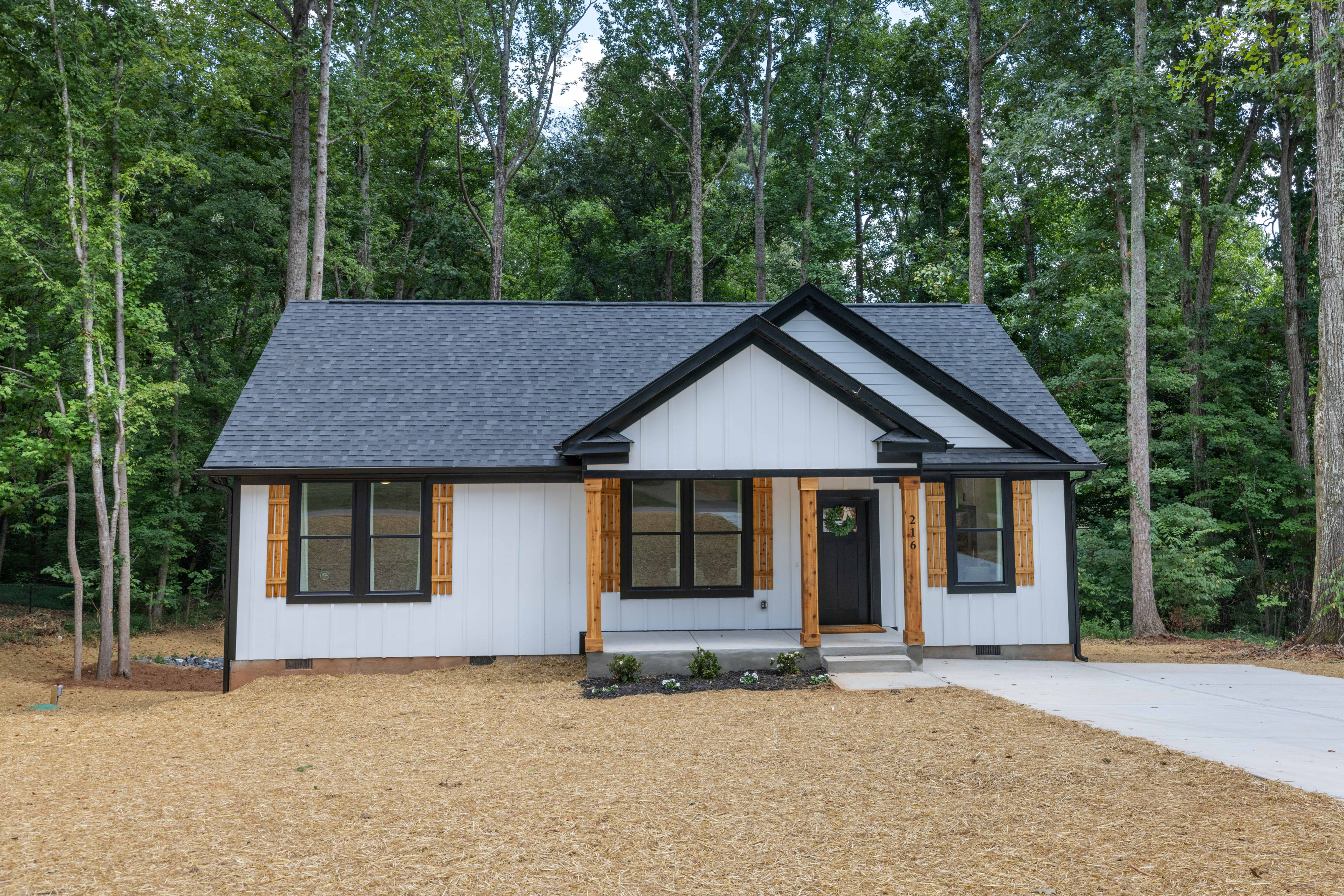 216 Briar Creek Rd, Gastonia_002 216 Briar Creek Rd, Gastonia_002