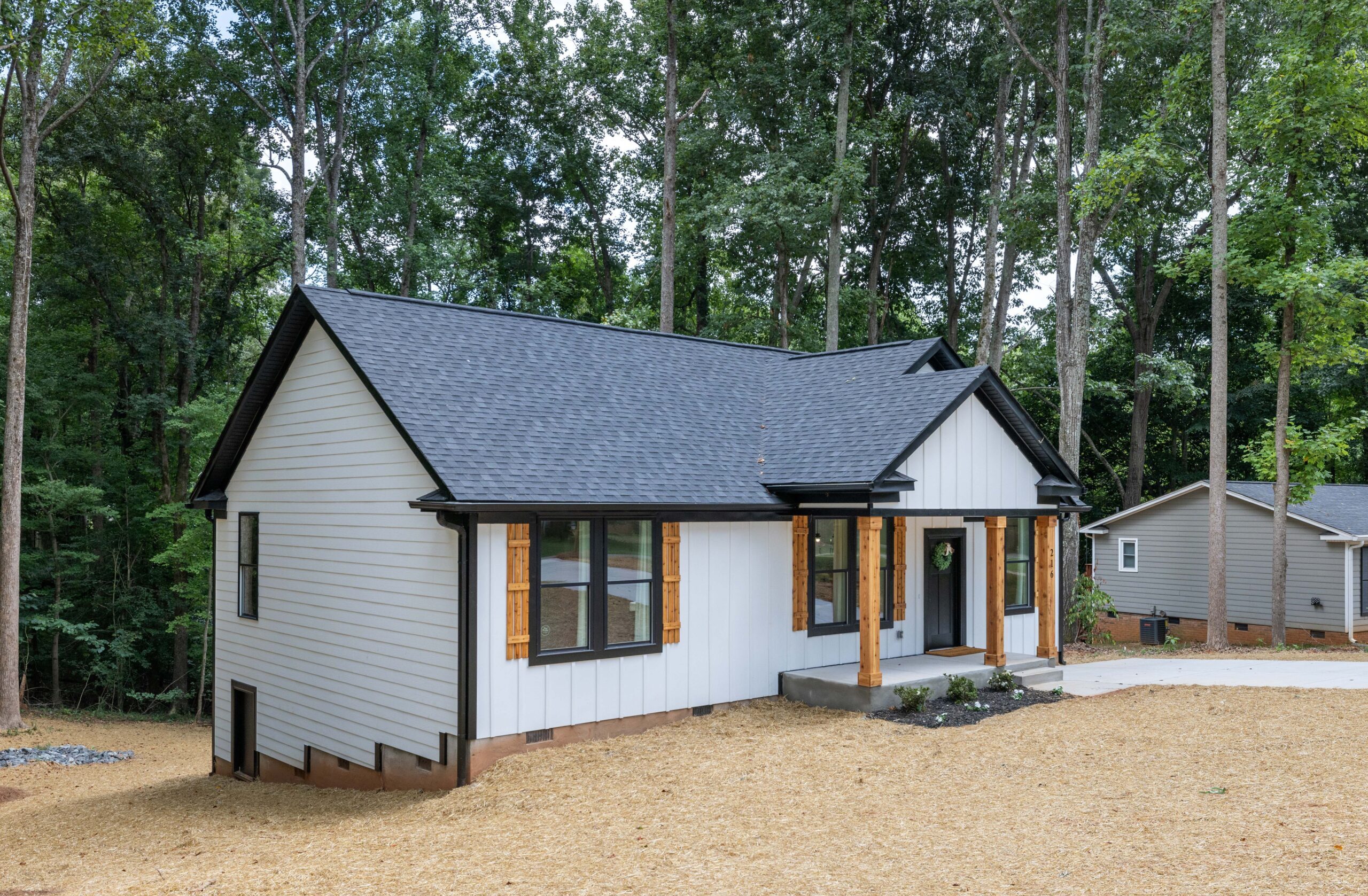 216 Briar Creek Rd, Gastonia_001